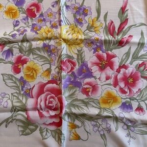 ✨5/$25 Vintage Avon Square Scarf Floral Made in Italy